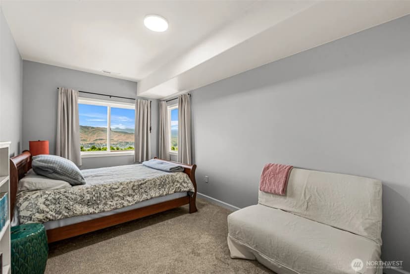 Property photo for 2352 Monument Place, East Wenatchee photo 36