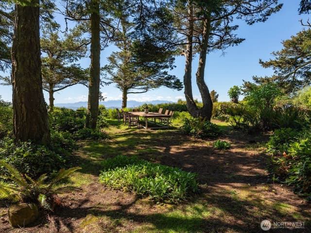 Property photo for 702 Cathedral Drive, Coupeville photo 2
