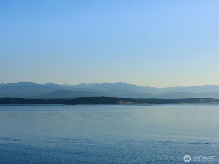 Property photo for 702 Cathedral Drive, Coupeville photo 4