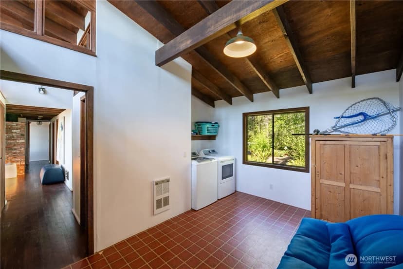 Property photo for 702 Cathedral Drive, Coupeville photo 18