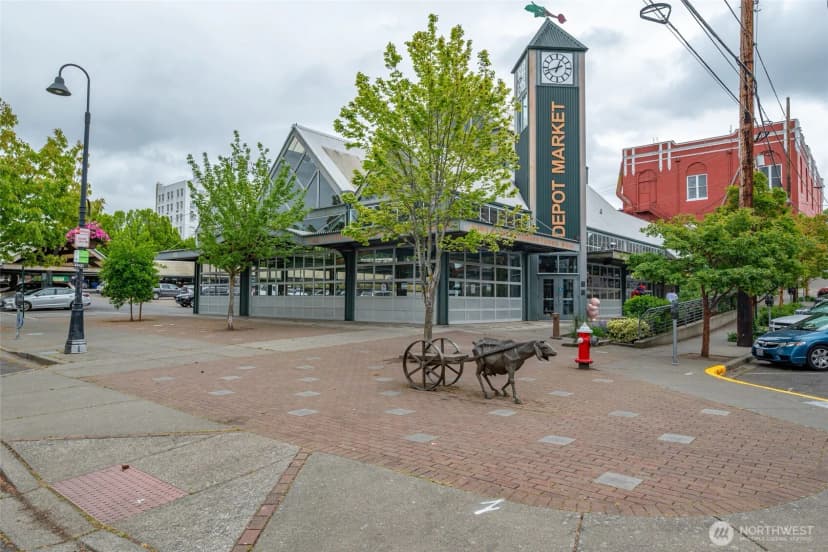 Property photo for 1015 Railroad Avenue ##415, Bellingham photo 33