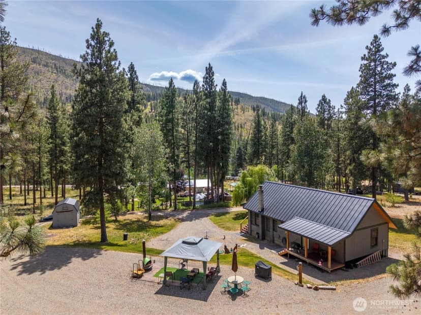 Property photo for 10 Sims Canyon Rd, Twisp photo 2