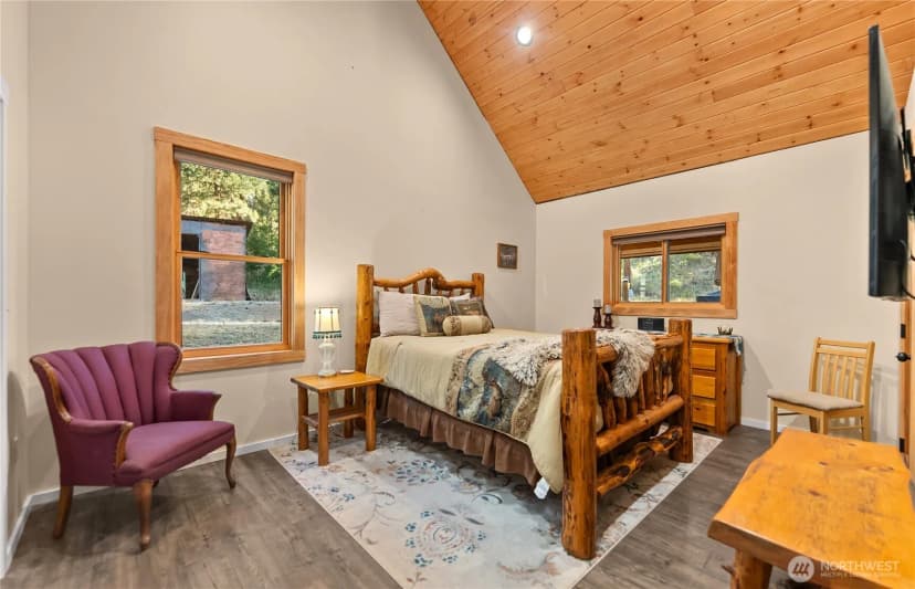 Property photo for 10 Sims Canyon Rd, Twisp photo 15