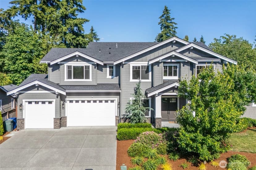 Property photo for 222 106th Avenue Se, Bellevue