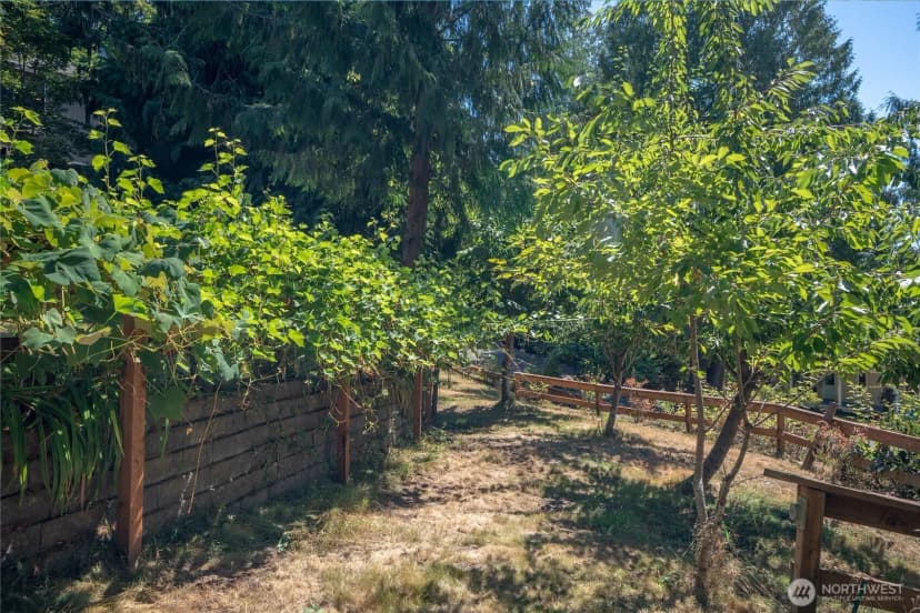 Property photo for 18109 236th Avenue Ne, Woodinville photo 36