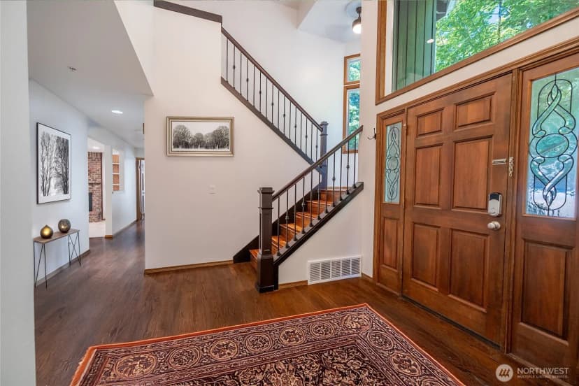 Property photo for 18109 236th Avenue Ne, Woodinville photo 6