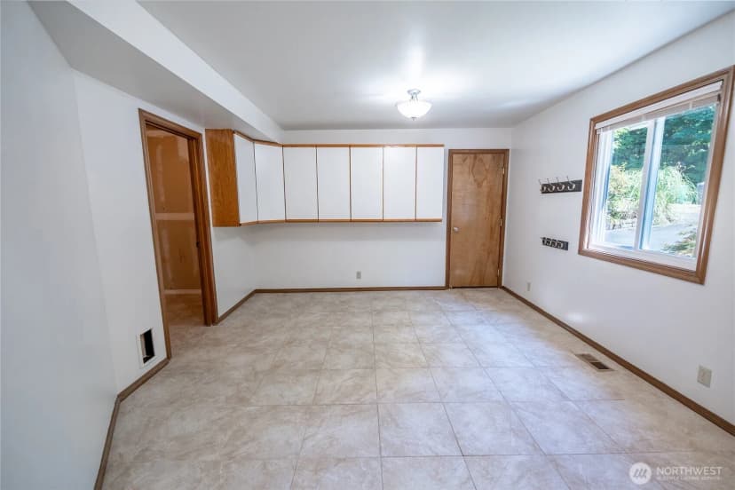 Property photo for 18109 236th Avenue Ne, Woodinville photo 14
