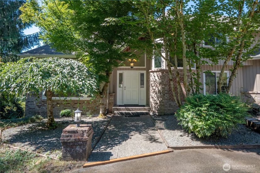 Property photo for 18109 236th Avenue Ne, Woodinville photo 4