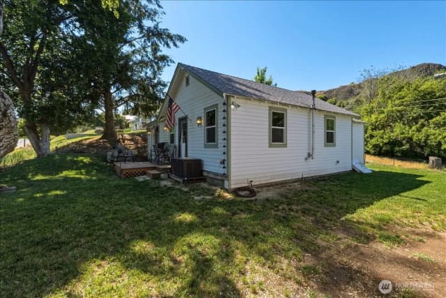 Property photo for 458 Partello Park, Grand Coulee photo 2