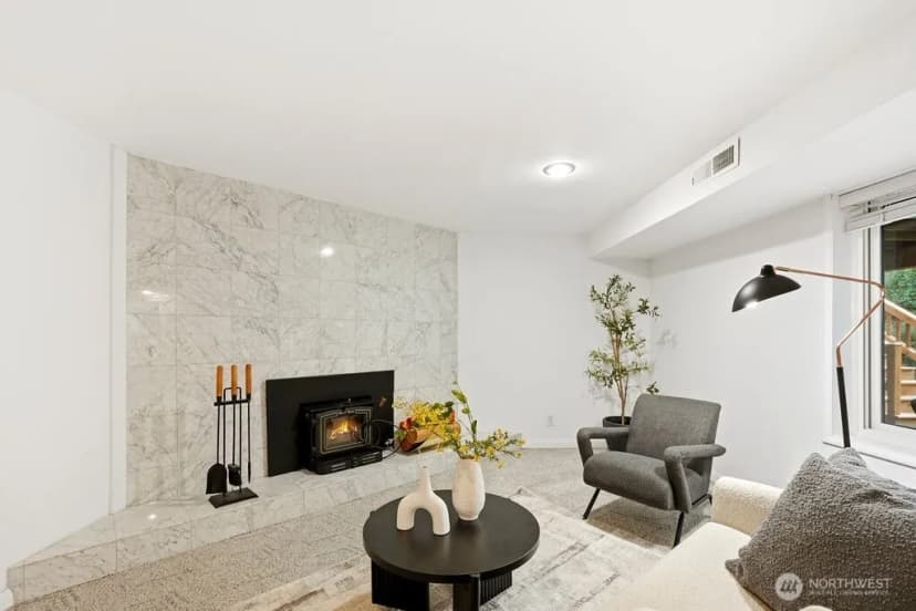 Property photo for 10851 Marine View Drive, Seattle photo 29