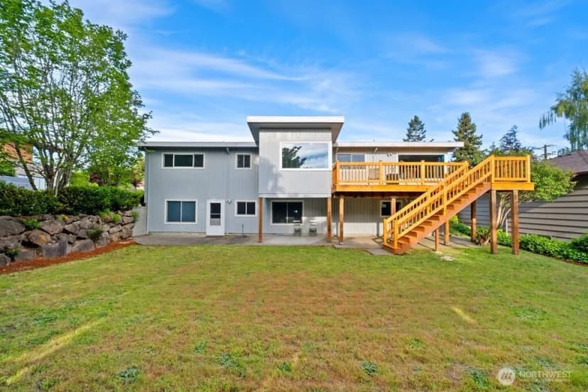 Property photo for 10851 Marine View Drive, Seattle photo 3