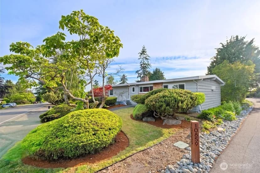 Property photo for 10851 Marine View Drive, Seattle