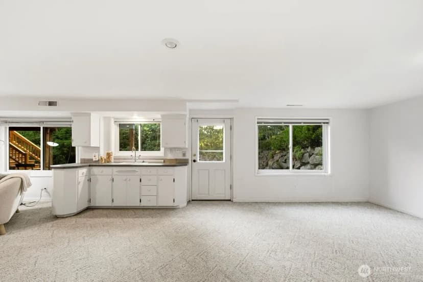 Property photo for 10851 Marine View Drive, Seattle photo 32