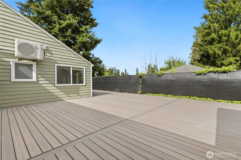 Property photo for 11636 13th Avenue Sw, Burien photo 25