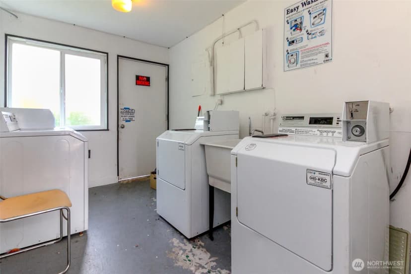 Property photo for 1020 S 230th Street #107, Des Moines photo 21