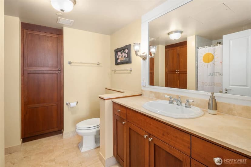 Property photo for 1500 4th Avenue #804, Seattle photo 16