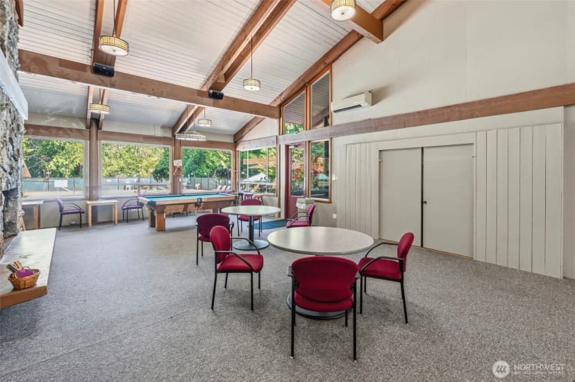 Property photo for 304 E Pointes Drive E, Shelton photo 27