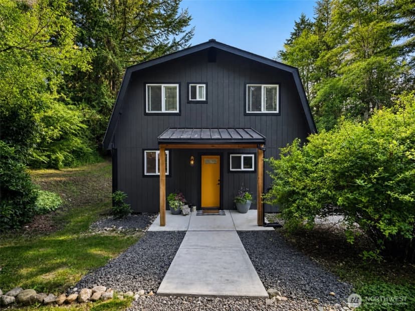 Property photo for 18117 Bass Lane Nw, Lakebay