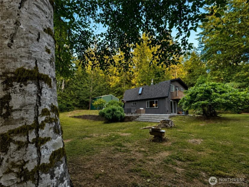 Property photo for 18117 Bass Lane Nw, Lakebay photo 3