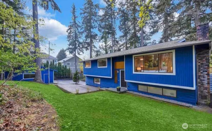 Property photo for 9550 132nd Avenue Se, Renton