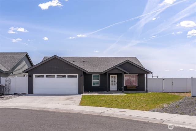Property photo for 260 Parkside Park, Ephrata