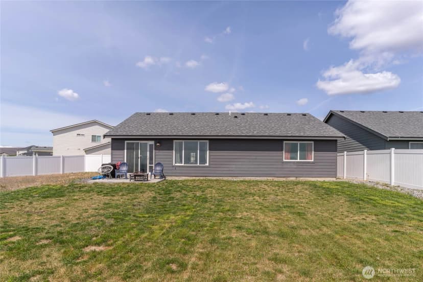Property photo for 260 Parkside Park, Ephrata photo 13