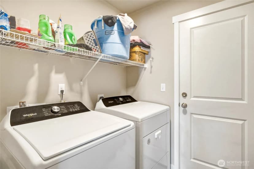 Property photo for 260 Parkside Park, Ephrata photo 12