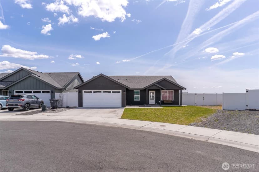 Property photo for 260 Parkside Park, Ephrata photo 6