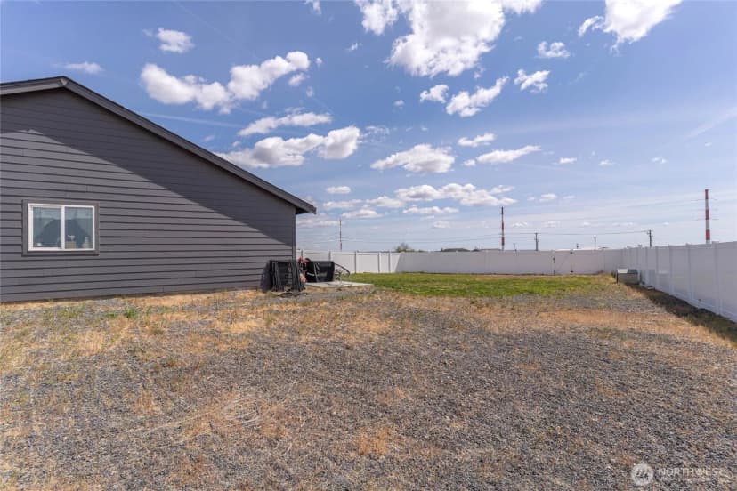 Property photo for 260 Parkside Park, Ephrata photo 15