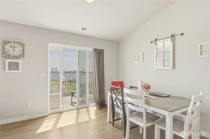 Property photo for 260 Parkside Park, Ephrata photo 11