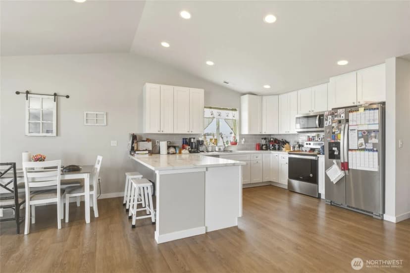 Property photo for 260 Parkside Park, Ephrata photo 8
