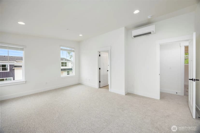 Property photo for 9 160th Place Se, Bothell photo 31