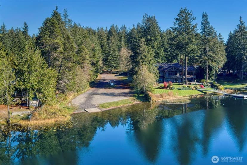 Property photo for 4132 Lakeview Avenue Nw, Bremerton photo 22