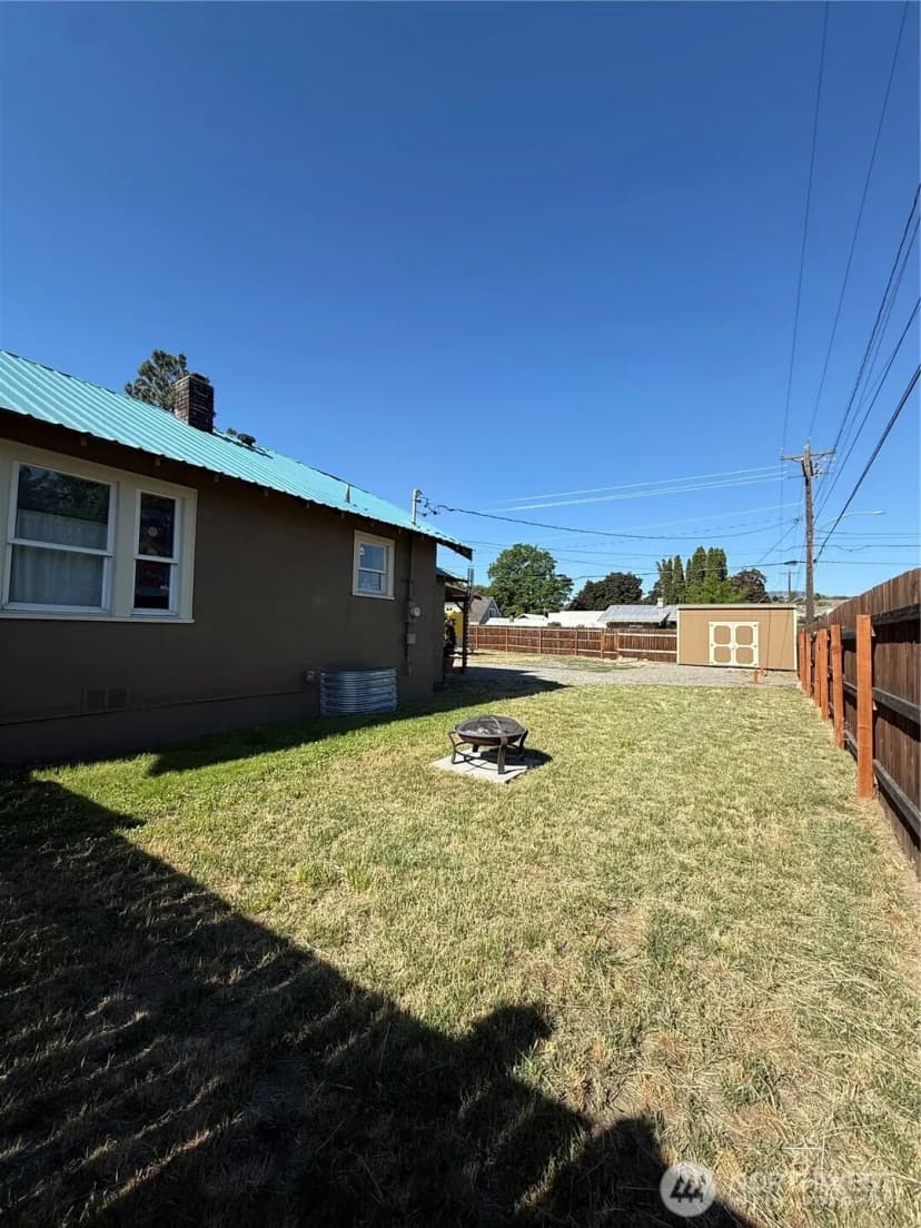 Property photo for 402 S Main Street, Omak photo 38