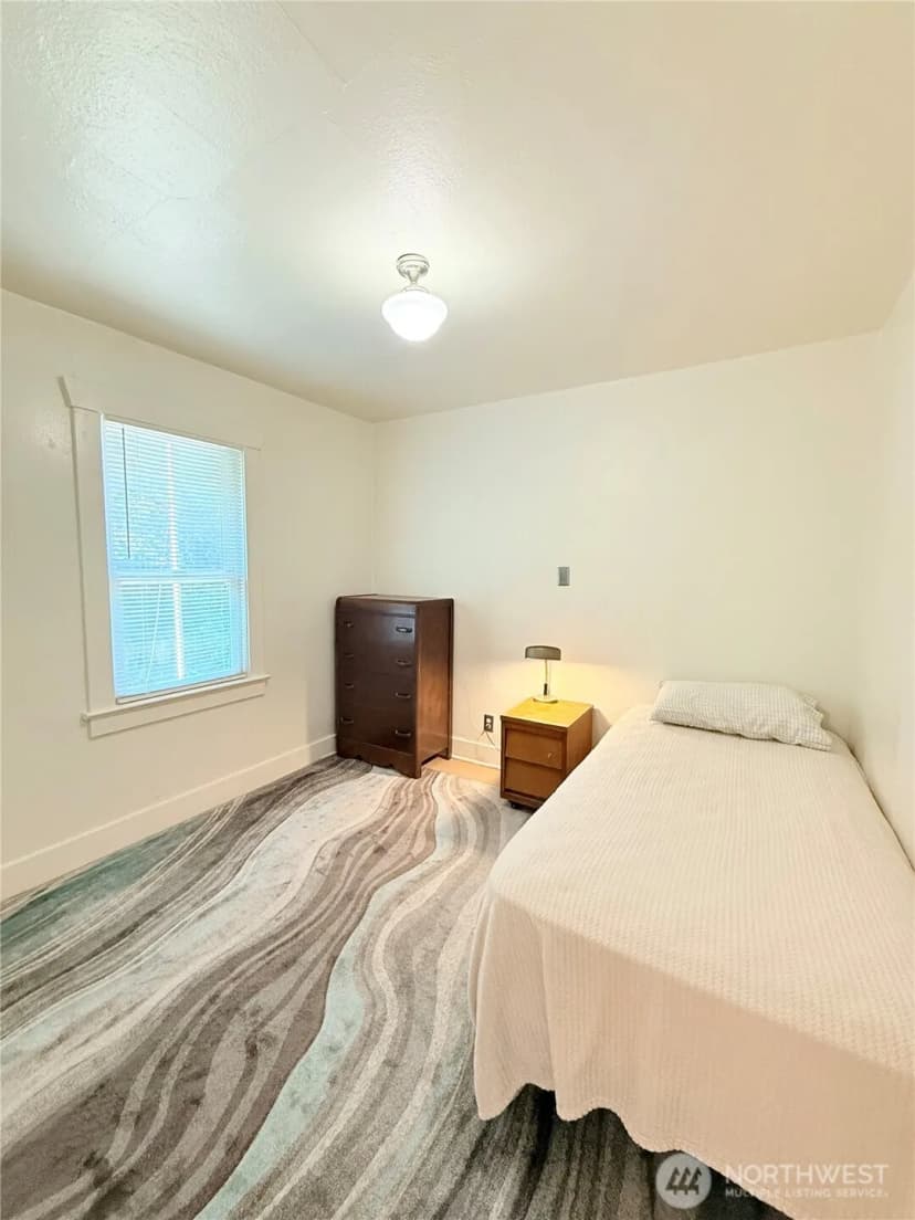 Property photo for 402 S Main Street, Omak photo 20