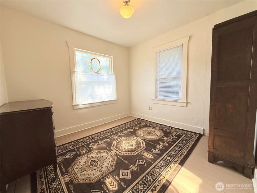 Property photo for 402 S Main Street, Omak photo 15