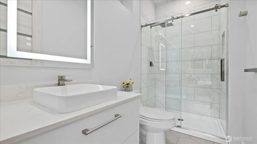 Property photo for 17123 69th Place W, Edmonds photo 13