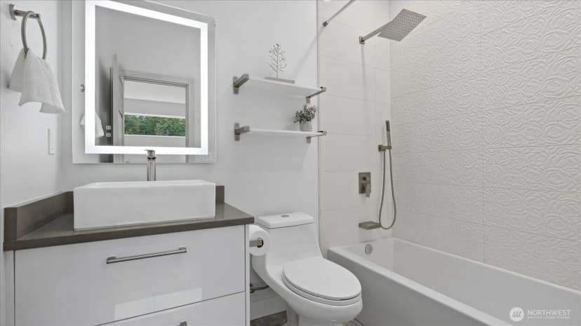 Property photo for 17123 69th Place W, Edmonds photo 21