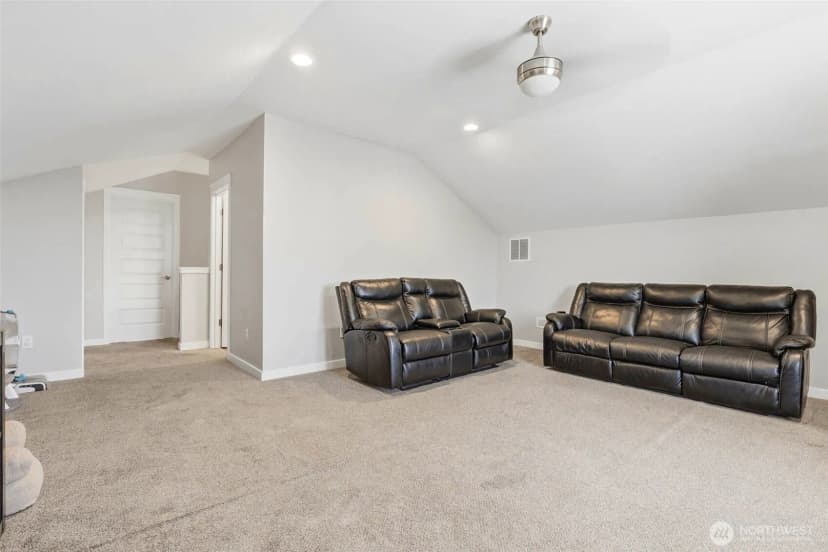 Property photo for 5013 Meadow View Drive, Pasco photo 18