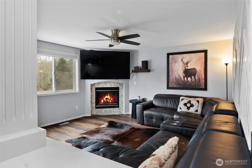 Property photo for 22363 Summerleaf Lane, Sedro Woolley photo 9