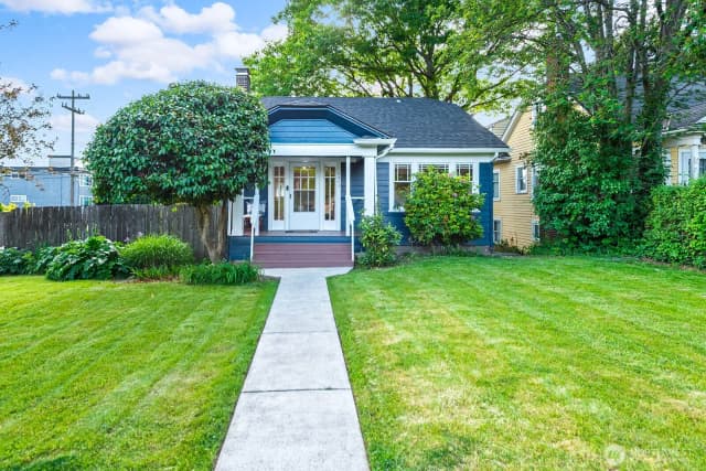Property photo for 5455 42nd Avenue Sw, Seattle