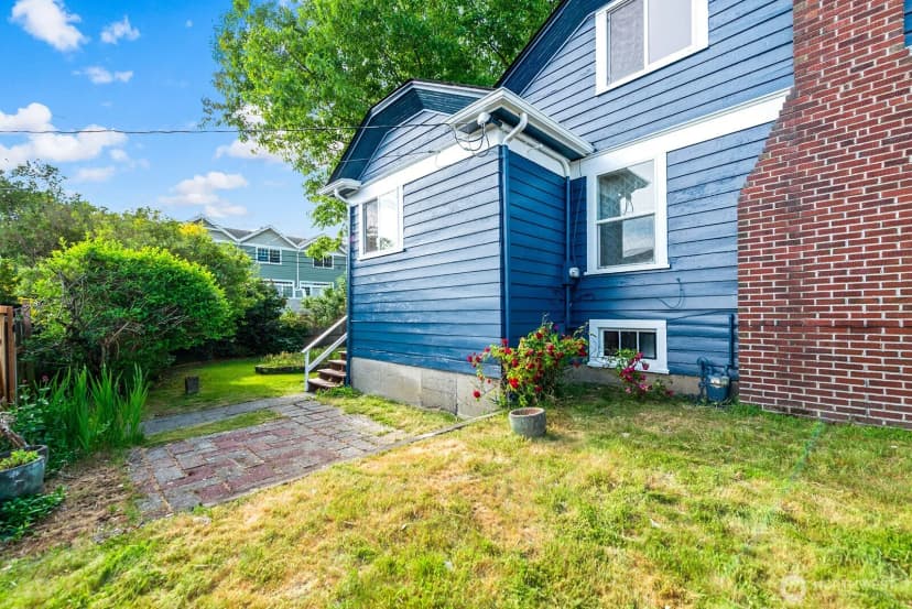 Property photo for 5455 42nd Avenue Sw, Seattle photo 27