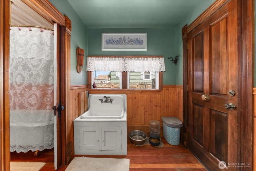 Property photo for 103 E Broadway Avenue, Ritzville photo 18