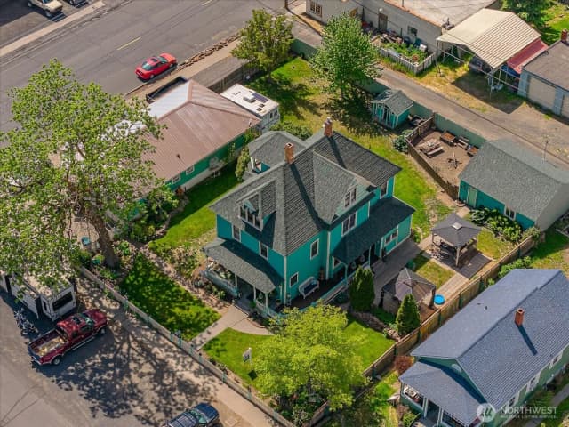 Property photo for 103 E Broadway Avenue, Ritzville photo 2