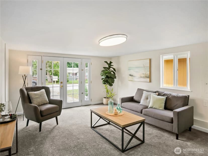 Property photo for 944 165th Avenue Se, Bellevue photo 12