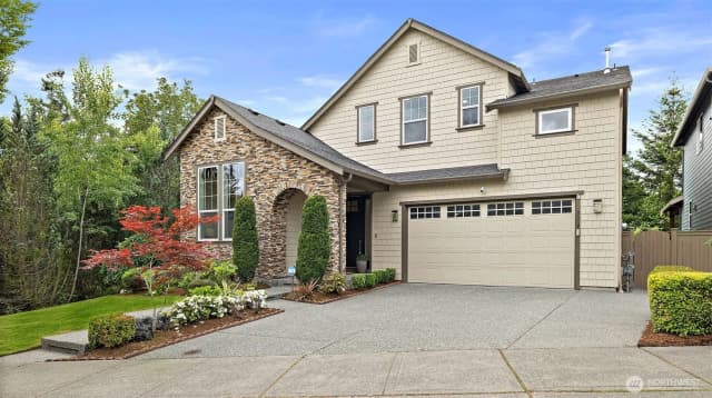 Property photo for 9327 Satterlee Avenue Se, Snoqualmie