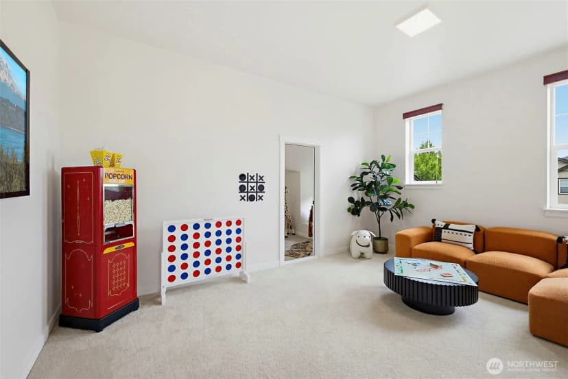 Property photo for 9327 Satterlee Avenue Se, Snoqualmie photo 25