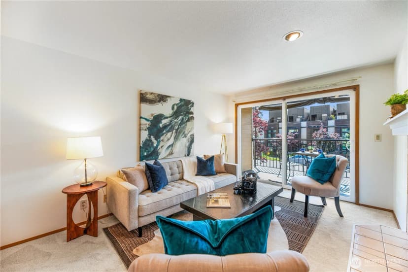 Property photo for 6910 Sw California Avenue #14, Seattle photo 6