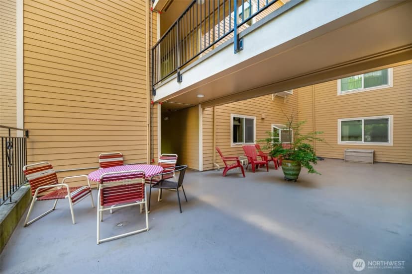 Property photo for 6910 Sw California Avenue #14, Seattle photo 33