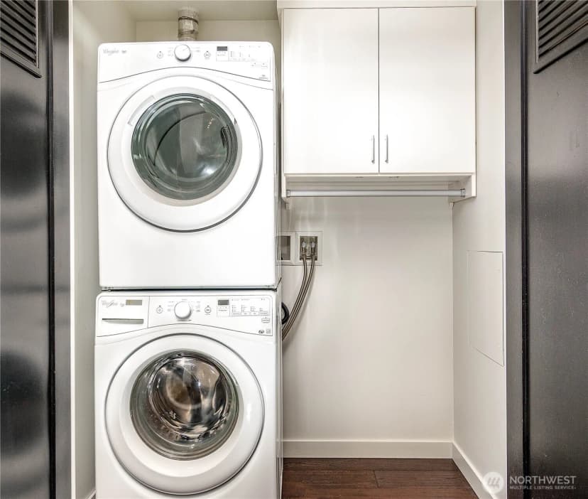 Property photo for 1321 Seneca Street #1102, Seattle photo 16